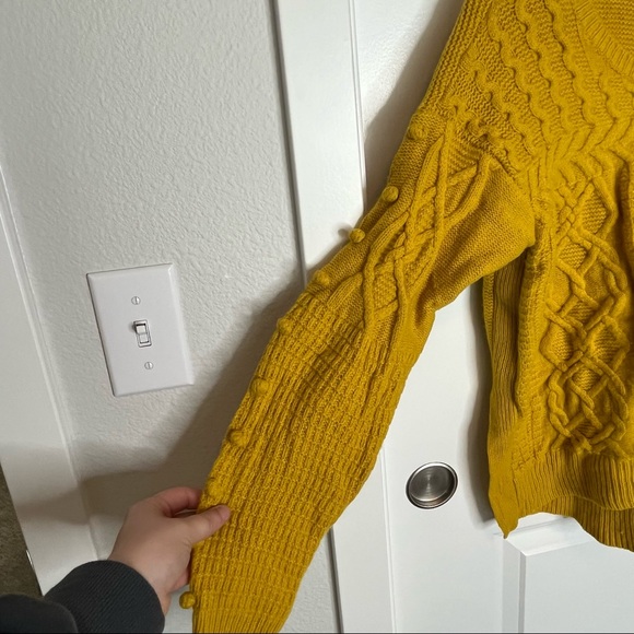 Madewell Open Side Bobble Yellow Wool Knit Sweater Size Medium - Picture 3 of 7